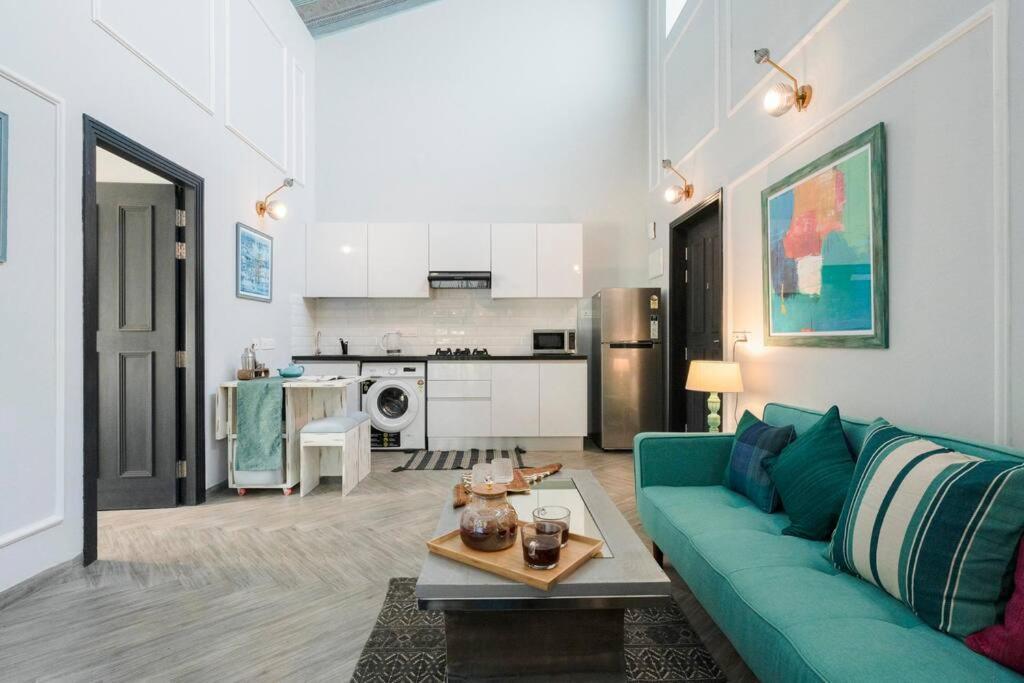 Greentique Luxury Flat With Plunge Pool, *