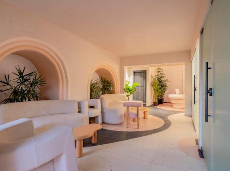 Greentique Luxury Flat With Plunge Pool, Apartment *
