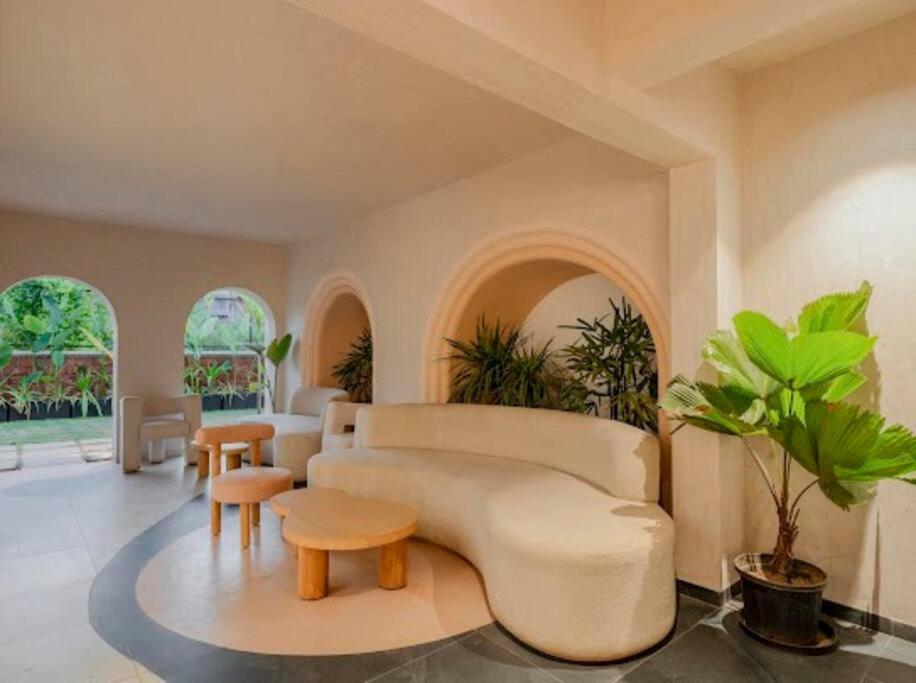 Greentique Luxury Flat With Plunge Pool,