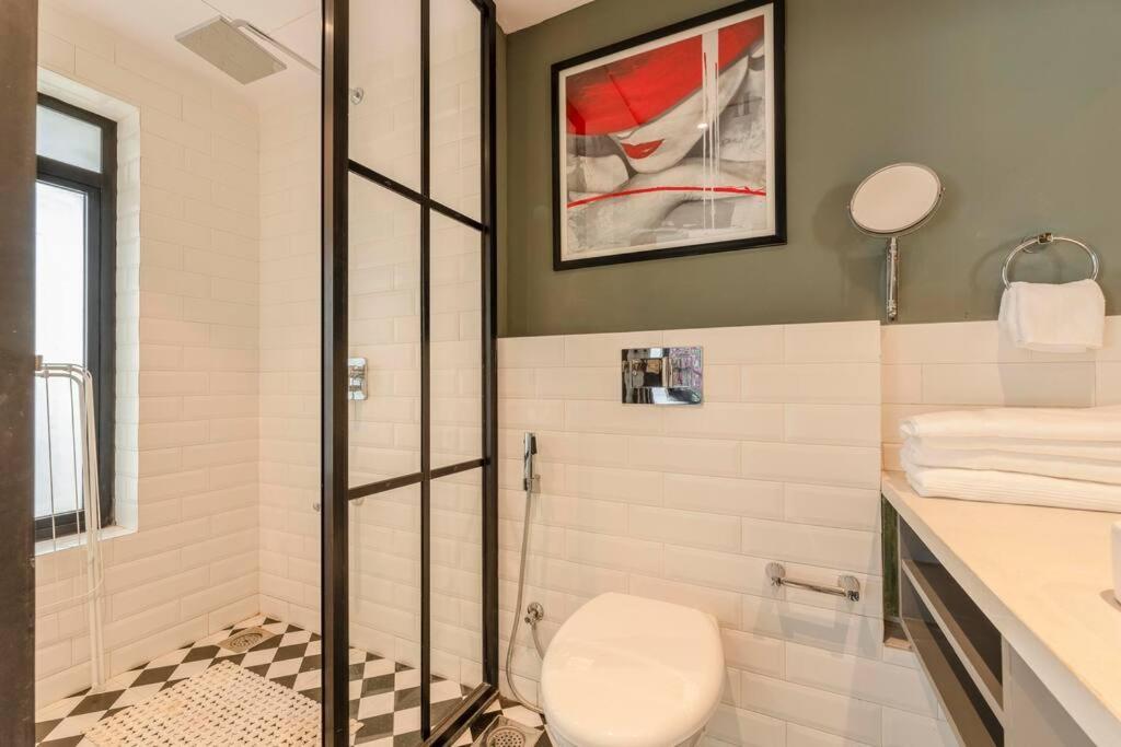 Greentique Luxury Flat With Plunge Pool, *